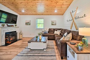 บ้านพัก (2 Bedrooms) | ด้านหน้าที่พัก