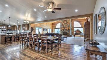 Maison (5 Bedrooms) | Intérieur