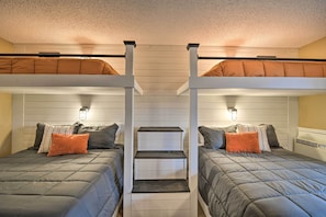 Interior - Cozy Bellaire Condo w/ Balcony - 3 Mi to Skiing! (Bellaire)