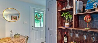 Water Views: 'the Overlook Home' in Brodheadsville