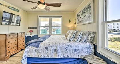 Coastal Home: Walk to Holden Beach!
