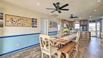 Rumah (4 Bedrooms) | Interior