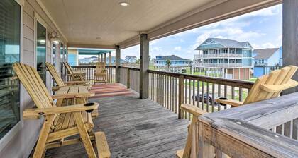 Private Beach Access: Coastal Freeport Home!