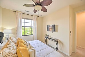 Apartment (3 Bedrooms) | Interior - Alluring Naples Retreat w/ Resort Amenities! (Naples)
