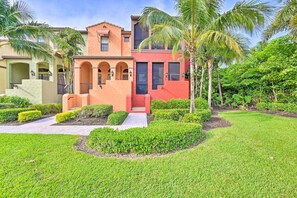 Apartment (3 Bedrooms) | Interior - Alluring Naples Retreat w/ Resort Amenities! (Naples)