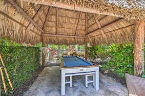 Apartment (3 Bedrooms) | Interior - Alluring Naples Retreat w/ Resort Amenities! (Naples)