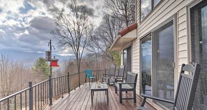 Secluded Home w/ Views in Burnsville: Hike & Ski!