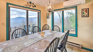 Rumah (4 Bedrooms) | Interior