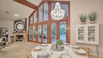 Rumah (5 Bedrooms) | Interior