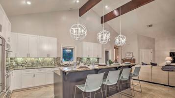 House (5 Bedrooms) | Bahagian dalam