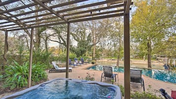 Rumah (5 Bedrooms) | Interior