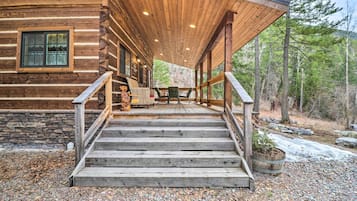 House (1 Bedroom) | Interior