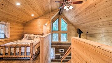 House (1 Bedroom) | Interior