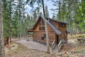 House (1 Bedroom) | Interior - Reconnect With Nature at Timber Creek Cabin! (Columbia Falls)