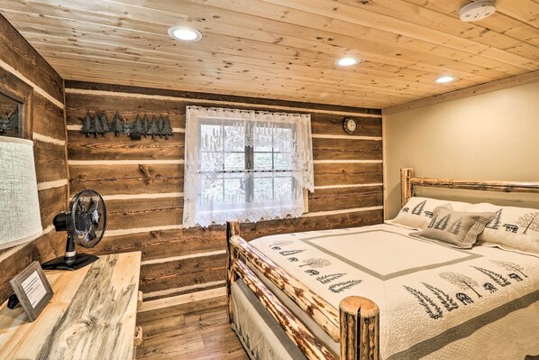 House (1 Bedroom) | Interior - Reconnect With Nature at Timber Creek Cabin! (Columbia Falls)