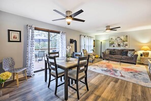 House (2 Bedrooms) | Living area - Holiday Island Home: Mountain View + Hot Tub! (Eureka Springs)