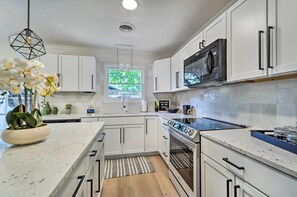 House (4 Bedrooms) | Interior - Luxurious Lubbock Home: Fire Pit, Outdoor TV! (Lubbock)