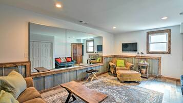 House (2 Bedrooms) | Living area | TV, fireplace, iPod dock