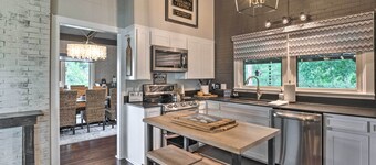 Chic Family-friendly Home With Outdoor Oasis!