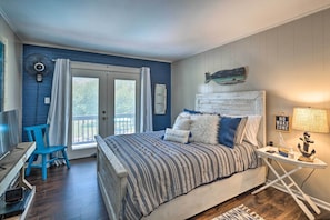 House (5 Bedrooms) | 5 bedrooms, laptop workspace, iron/ironing board, bed sheets