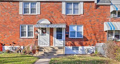 The Gallery, an Allentown Retreat w/ Views!