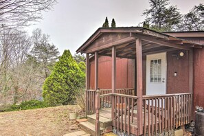Interior - Cozy Asheville Cottage w/ Grill & Fire Pit! (Asheville)