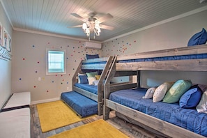 House (5 Bedrooms) | Interior - 'the Copper Roost': Lake Texoma Escape w/ Hot Tub (Calera)