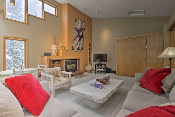 Ski-in/ski-out Winter Park Condo W/ Pool Access! - Georgetown, CO