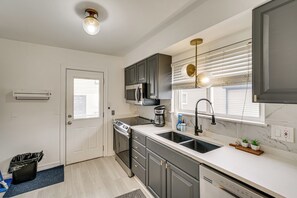 Nhà (2 Bedrooms) | Nội thất
