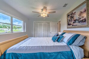 House (2 Bedrooms) | Interior - Contemporary Gem w/ Sun Room in Beverly Hills! (Beverly Hills)