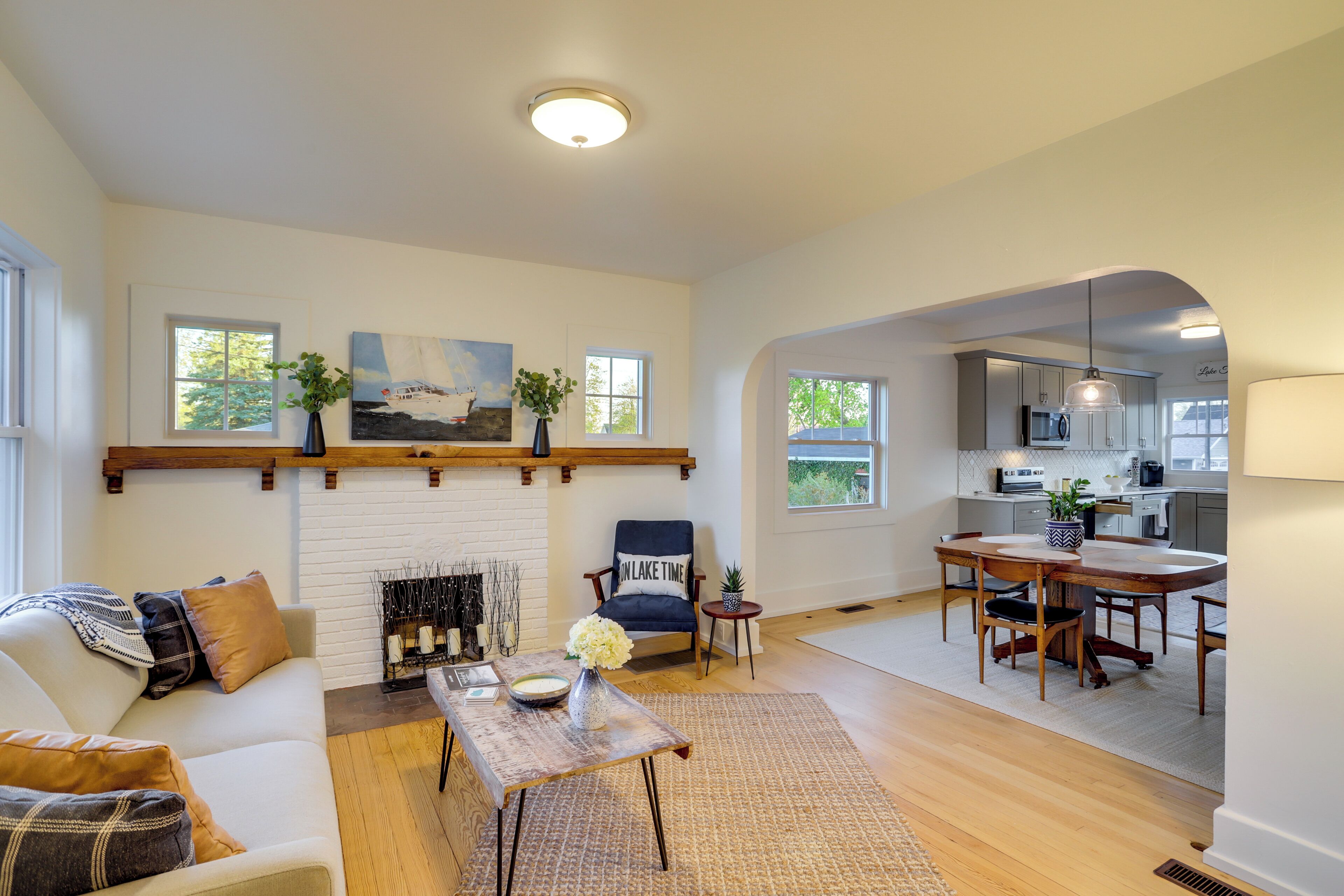 House (4 Bedrooms) | Front of property