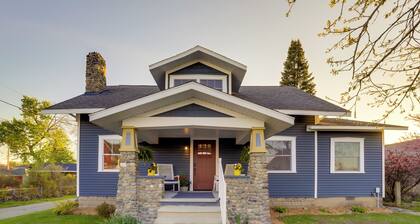 Indiana Vacation Rental - Walk to Syracuse Lake!