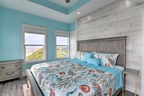 House (5 Bedrooms) | 5 bedrooms, laptop workspace, bed sheets - Crystal Tides - Stunning Home W/oceanfront Views (Port Bolivar)