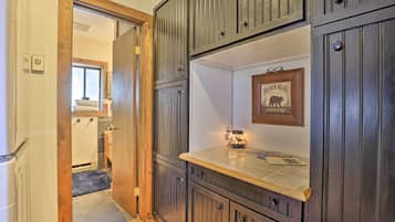 Rumah (2 Bedrooms) | Interior