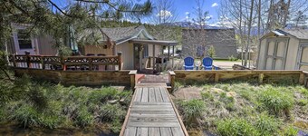 Fireplace, Deck & Mtn Views: Grand Lake Home!