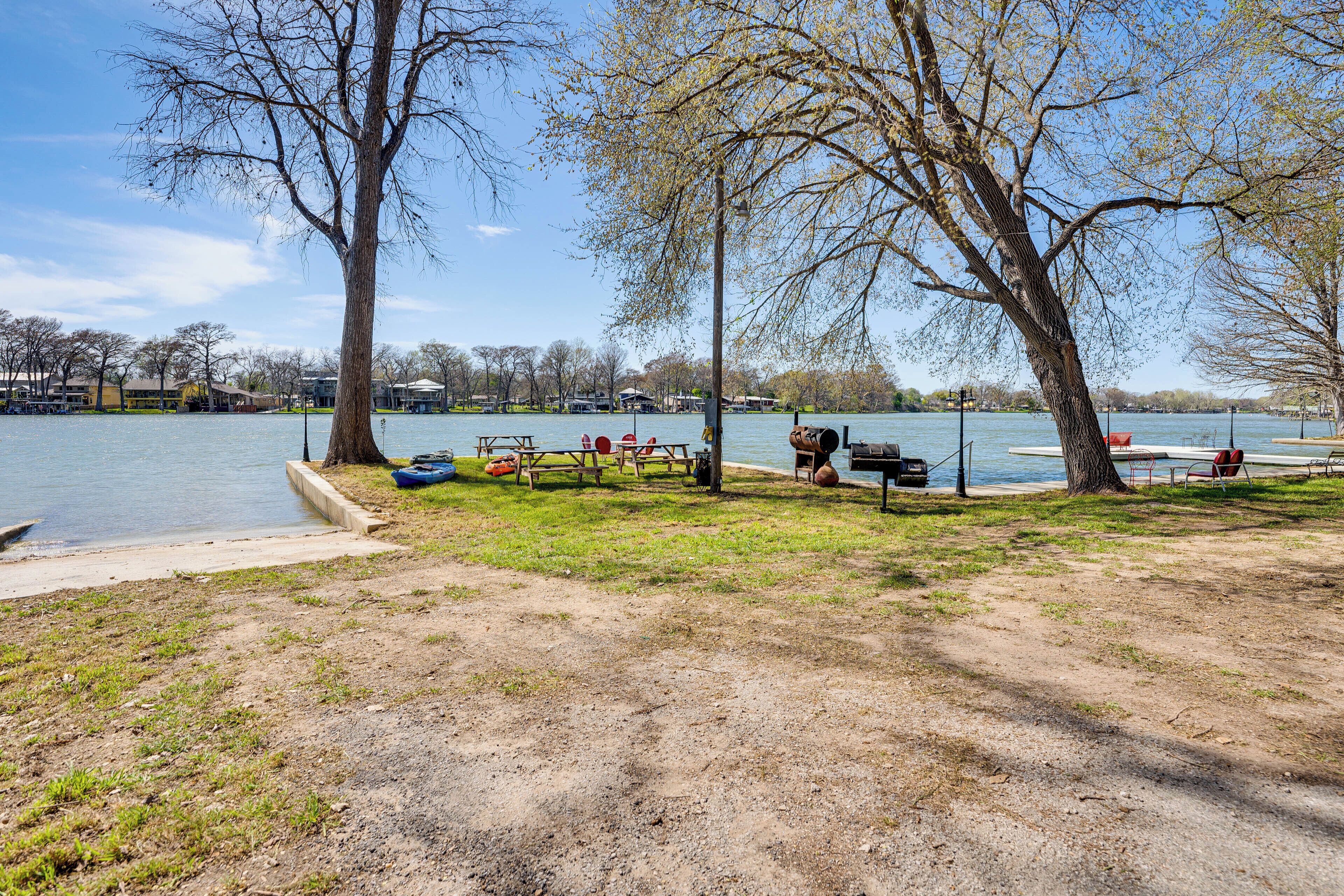 Apartment (0 Bedroom) | Interior