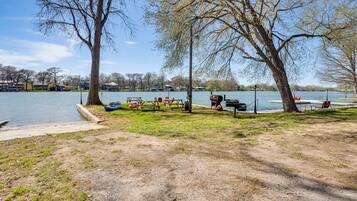 Apartment (0 Bedroom) | Interior