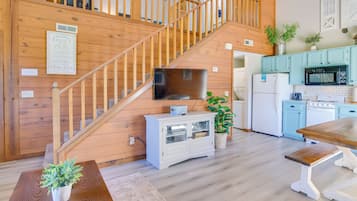 Apartment (1 Bedroom) | Interior