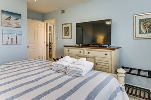 Apartment (2 Bedrooms) | Interior - Beach & Pool Access: Hilton Head Resort Condo (Hilton Head Island)