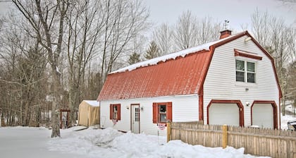 Charming Studio < 10 Miles to Wells' Beaches!