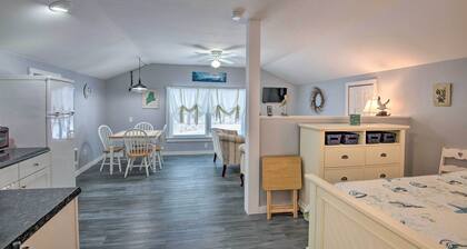 Charming Studio < 10 Miles to Wells' Beaches!