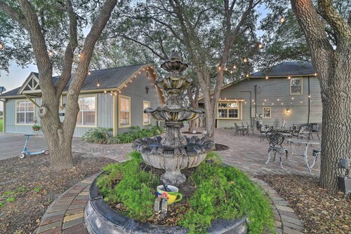 Casa de Samuel - Patio, Fountain & Outdoor Kitchen