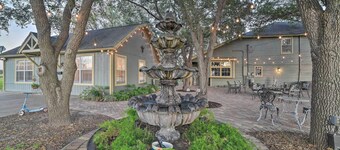 Casa de Samuel - Patio, Fountain & Outdoor Kitchen
