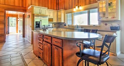 7-acre Coastal Michigan Home w/ Hot Tub & Sauna!