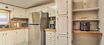 Port Jervis Home ~ 8 Acres w/ Mountain View!