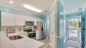 Apartment (2 Bedrooms) | Interior - 5 Mi to Beach: Myrtle Beach Condo w/ Pool Access (Myrtle Beach)