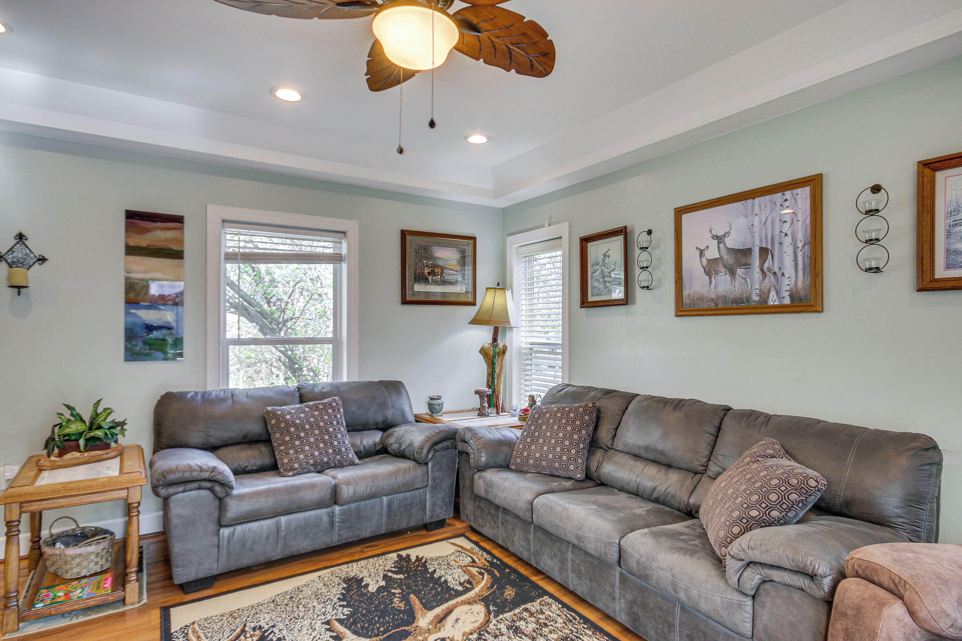 House (3 Bedrooms) | Interior