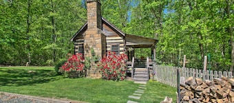Numerous On-site Trails: Earlysville Wooded Cabin