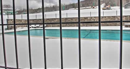 Slopeside Burke Mountain Condo w/ Fireplace!