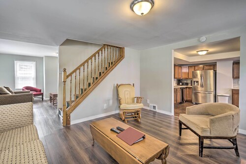 Family-friendly Millville Home < 8 Mi to Town